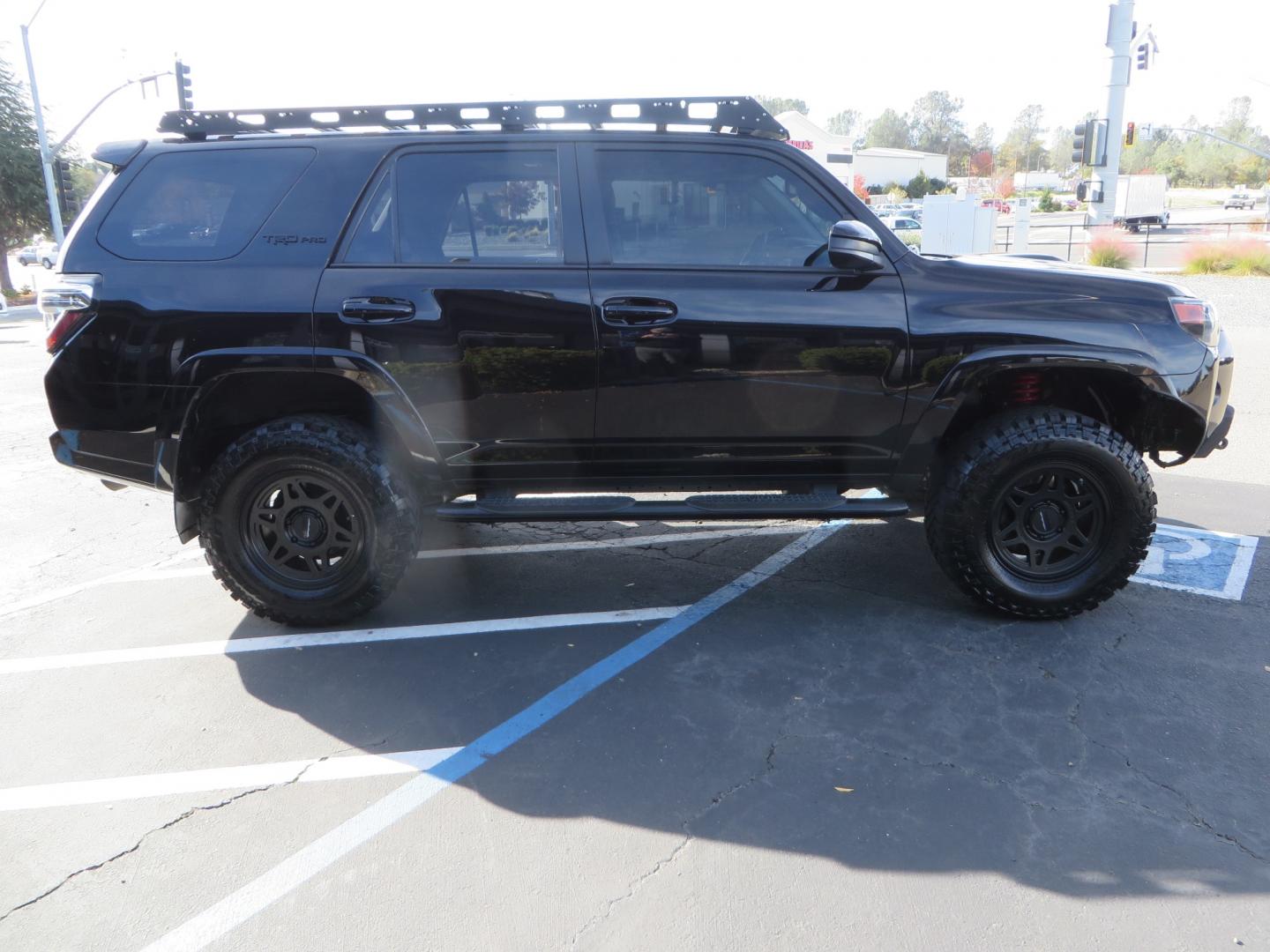 2019 Toyota 4Runner TRD Pro TRD Pro (JTEBU5JR5K5) with an V6, 4.0 Liter engine, automatic transmission, located at 2630 Grass Valley Highway, Auburn, CA, 95603, (530) 508-5100, 38.937893, -121.095482 - Clean TRd Pro 4Runner with lots of extras. Full roof rack, Body Armor front bumper, light bar, and skid plate, toy tec level kit, Method wheels, Westin running boards, Falcon tires. - Photo#3